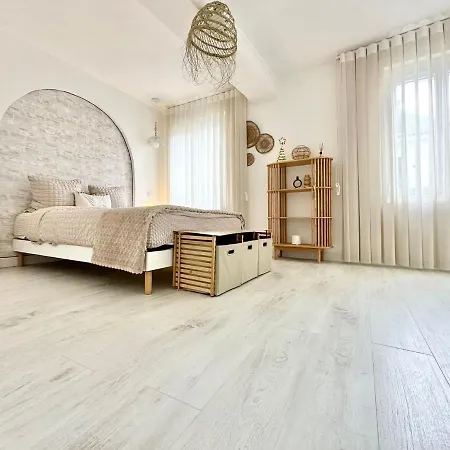 Perle Rare Du Centre-ville Apartment *